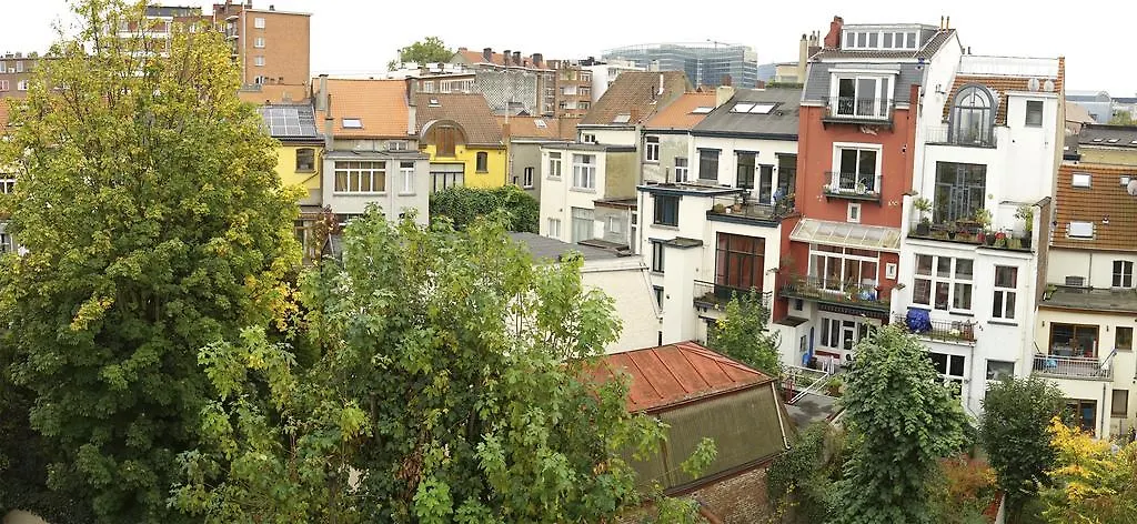 B&B Home & The City Brussels Bed & Breakfast